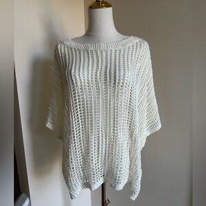 Dokotoo White Cream Sweater